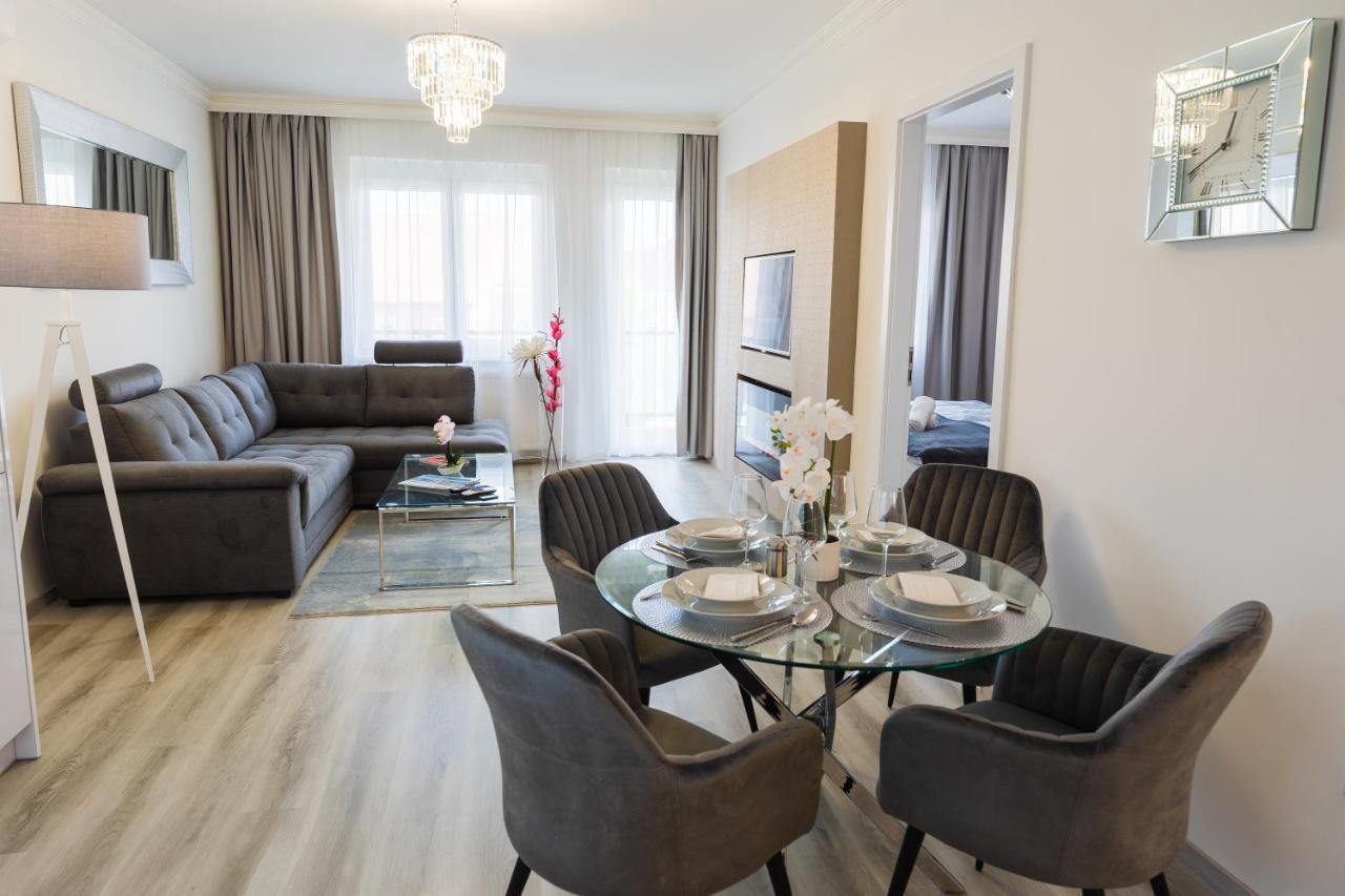 Central Residence Шопрон Екстериор снимка